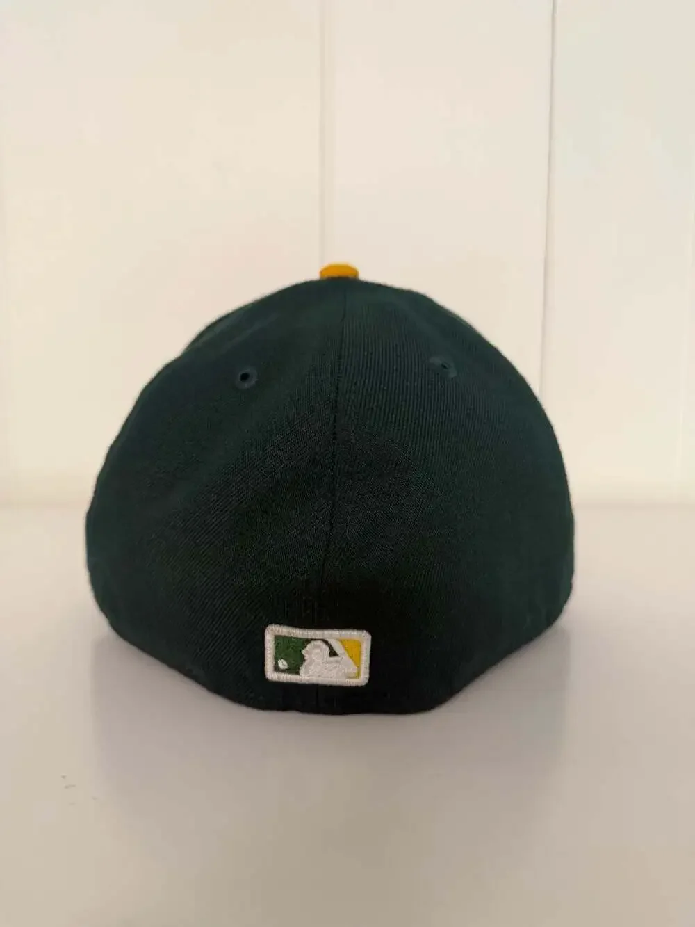 New Era 59FIFTY Oakland Athletics MLB Fitted Hat Size 7 1/4 Dark Green Gold